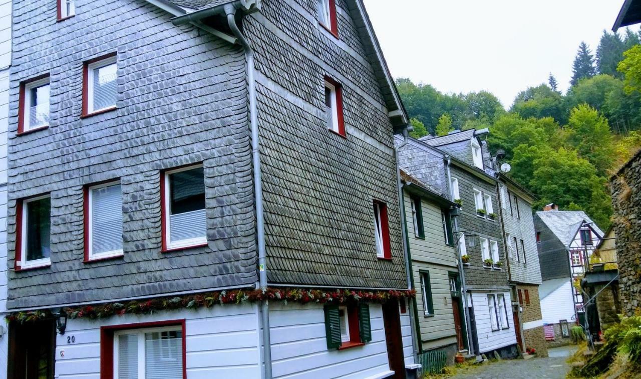 Hier & Jetzt In Monschau City Kültér fotó